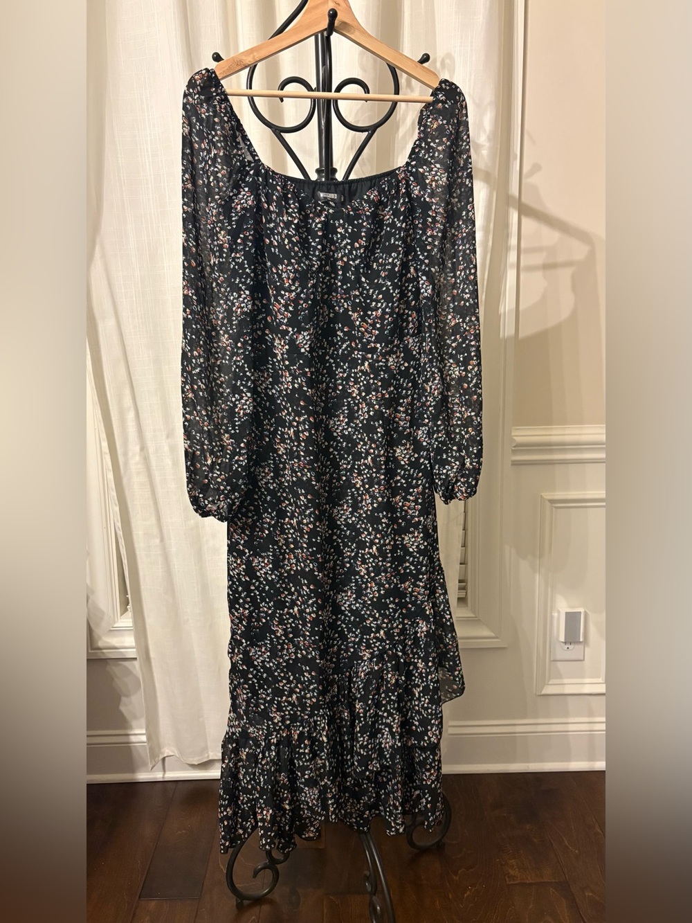 Misguided Black Pattern Maxi Dress